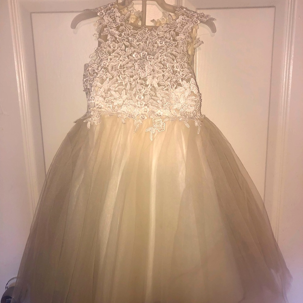 Flower girl dress